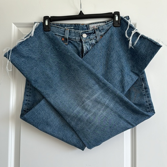 AG Alexxis Crop High Rise Vintage Fit Jeans - Picture 8 of 9